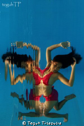 Model: Ms. Pamela Indah, try to capture her movement with... by Teguh Tirtaputra 